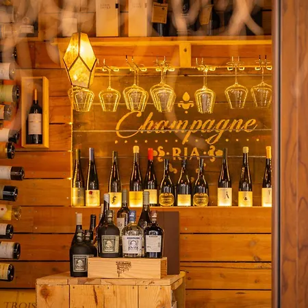 Ξενοδοχείο Opus One Luxury & Wine 4*